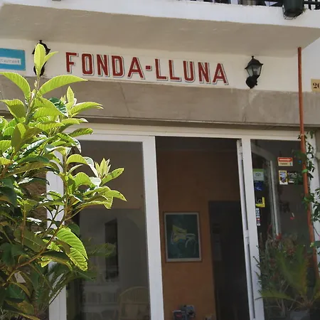 Pensionat Fonda Lluna *